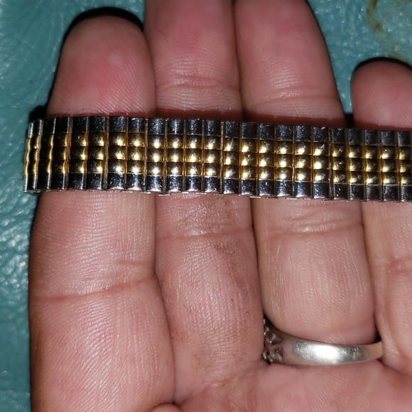 Vintage Caravelle by bulova watch - Picture 2 of 2